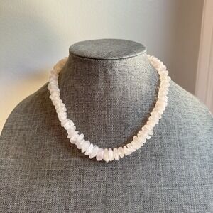 Vintage Rose Quartz Chip Bead Necklace 16"‎ Brass Clasp Charleston Estate